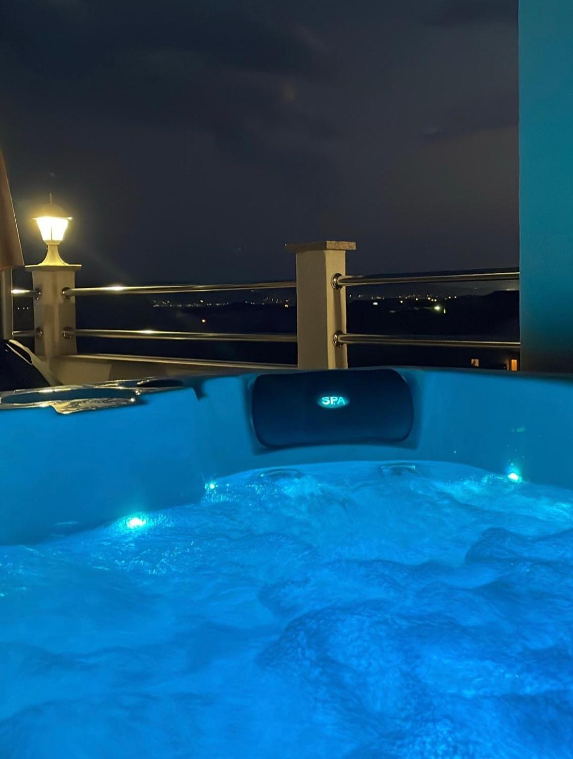 Villa Andrijana - Exclusively Yours - Family Getaway With Private Pool Kaštela Exterior foto